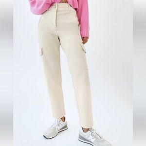 NEW Aritzia’s Wilfred Free Modern Cargo (Regular) Pants, Gold Birch, Size 00